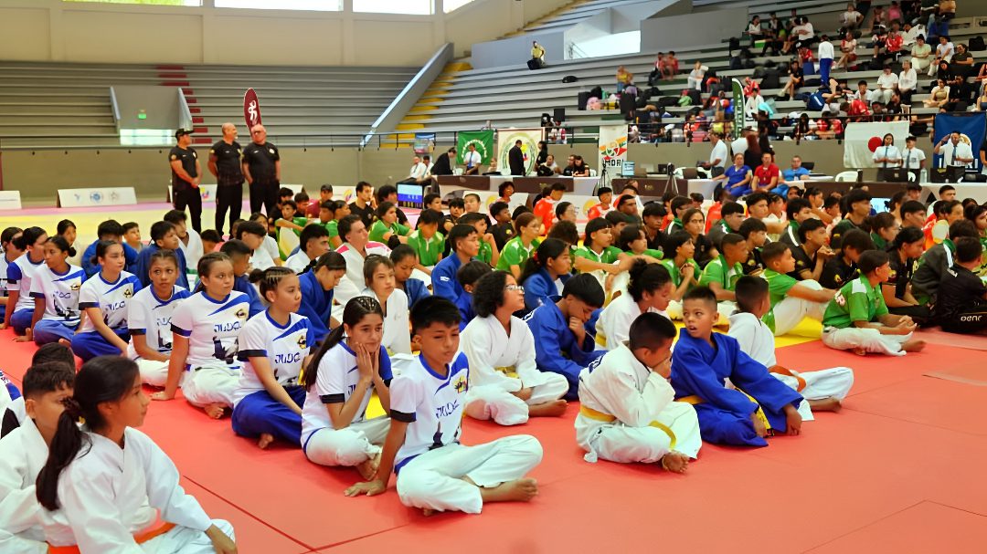 400 deportistas disputaron en Ibagué el Nacional de Judo 7 Karate